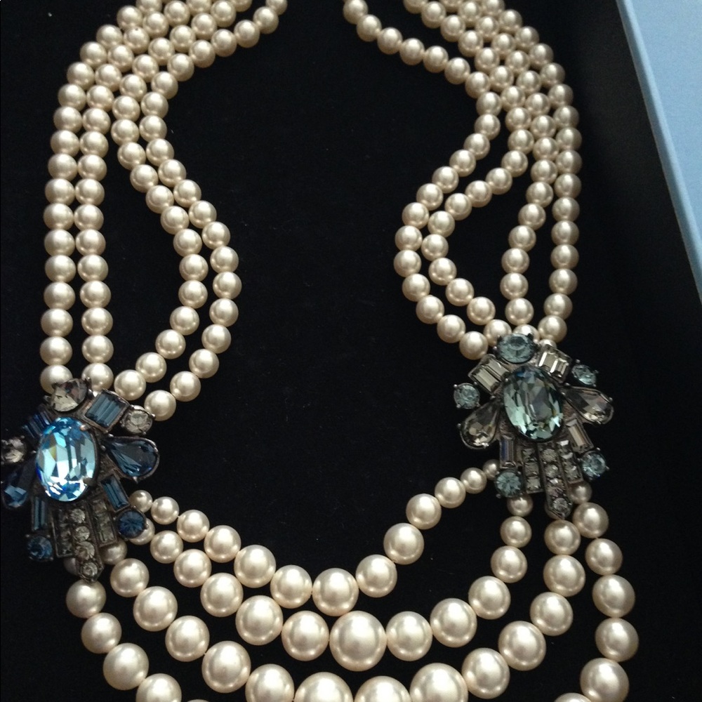 LANVIN
Multistrand Faux Pearl Bead Necklace - Picture 4 of 7